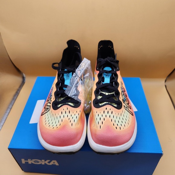 HOKA One One Cielo FlyX Shoes Size 7 W Yellow Orange‎ Track Spikes 1151990 - Picture 2 of 9
